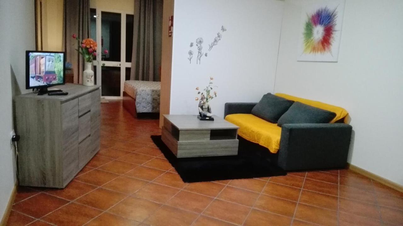 Lindo Apartamento Villa Понта до Сол Екстериор снимка